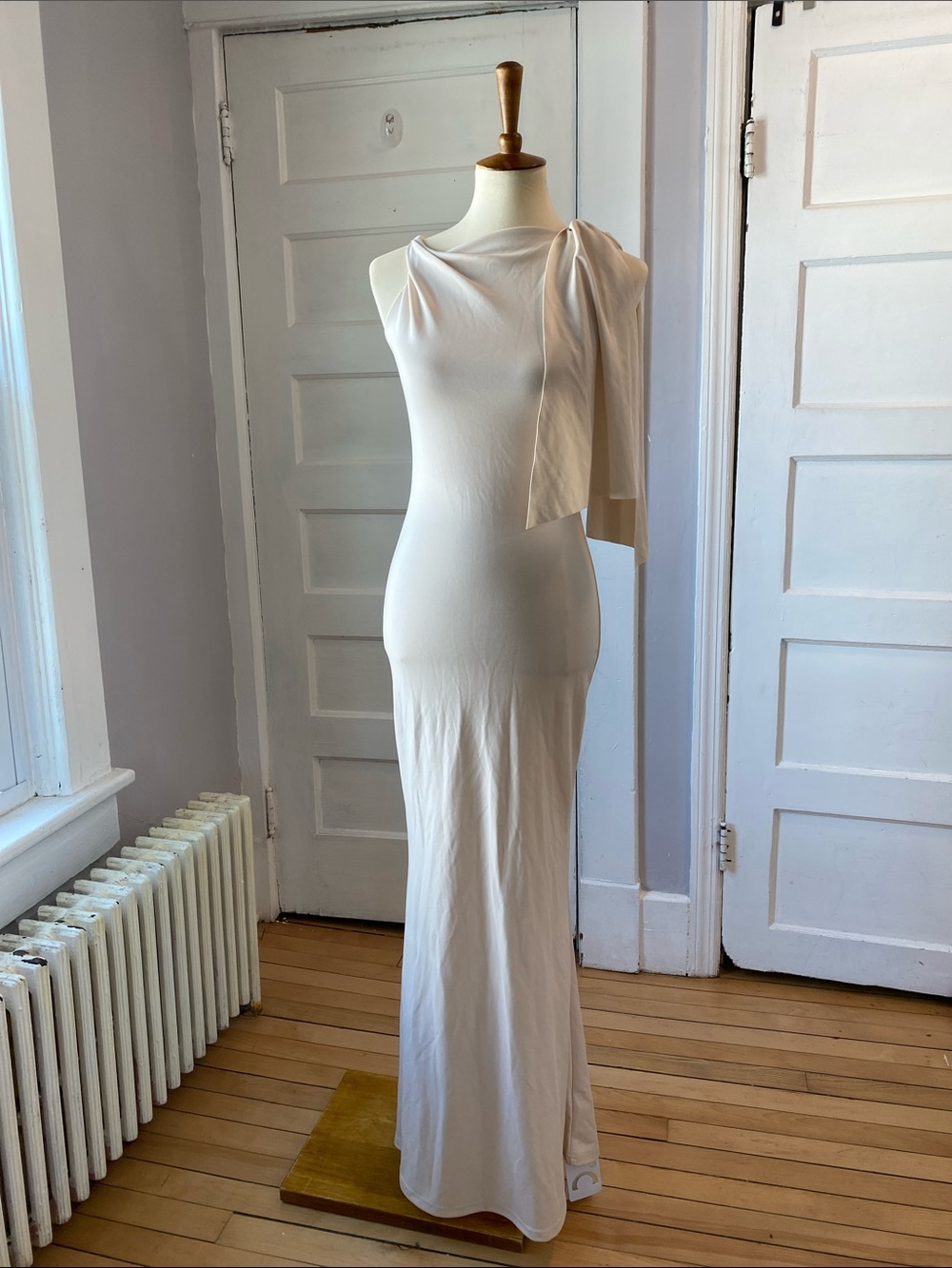 NWT Commense Beloved Knotted Sleeveless Long Dress, XS - Picture 6 of 16